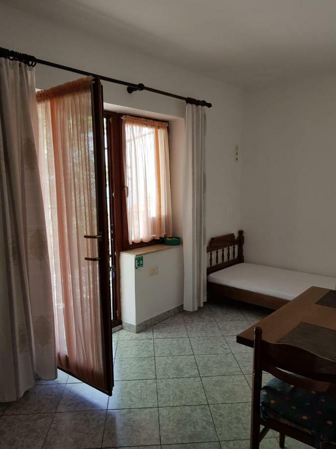 Apartments Josica Senj  Ngoại thất bức ảnh