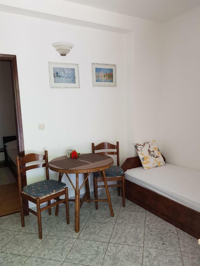 Apartments Josica Senj  Ngoại thất bức ảnh